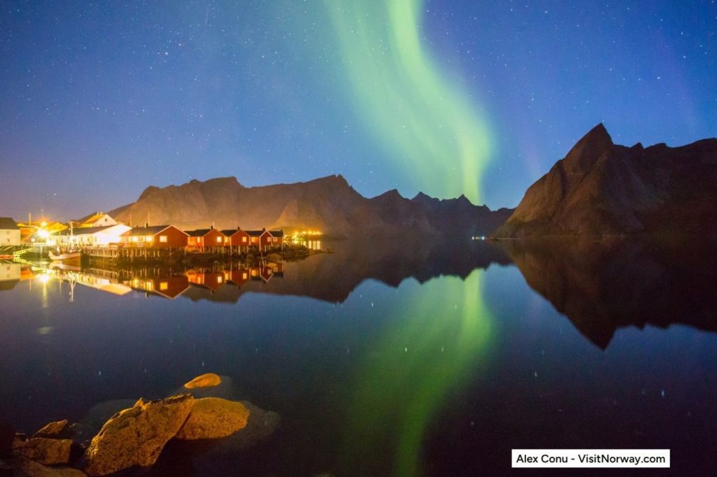 Northern Lights Hamnøy Lofoten