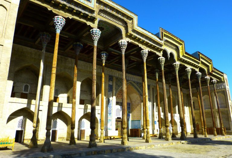 Bolo Hauz Mosque, Bhukara
