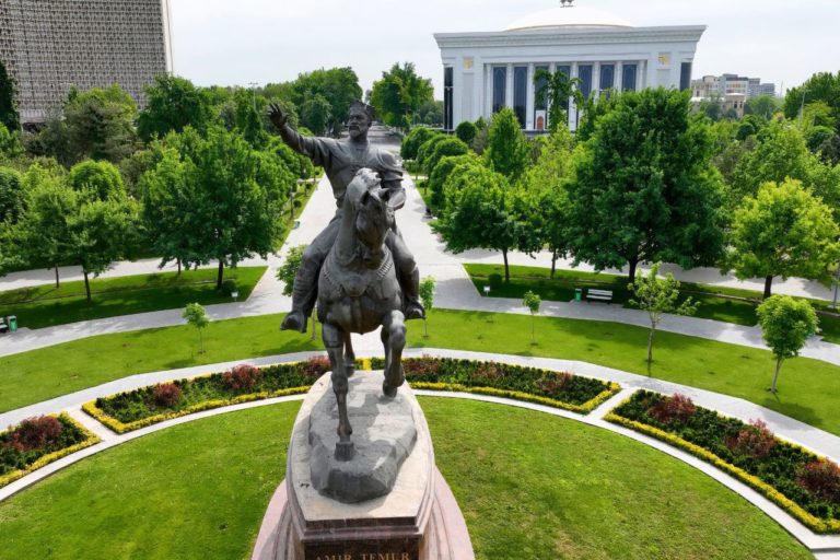 Amir Timur Square - Tashkent