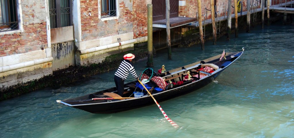 Travelzoo: Venice via the Alps